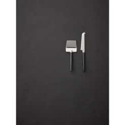 Emma Ostesæt 2 dele