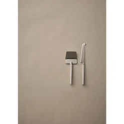 Emma Ostesæt 2 dele