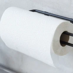 Køkkenrulleholder til væg